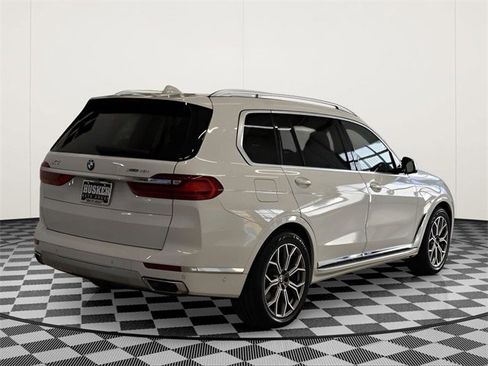 Used 2021 BMW X7 xDrive40i w/ Parking Assistance Package image 4