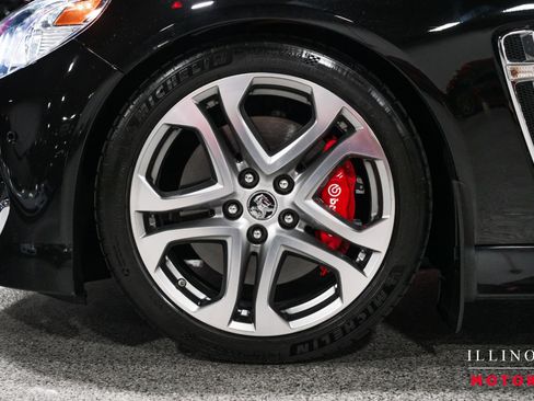 Used 2017 Chevrolet SS RWD image 9
