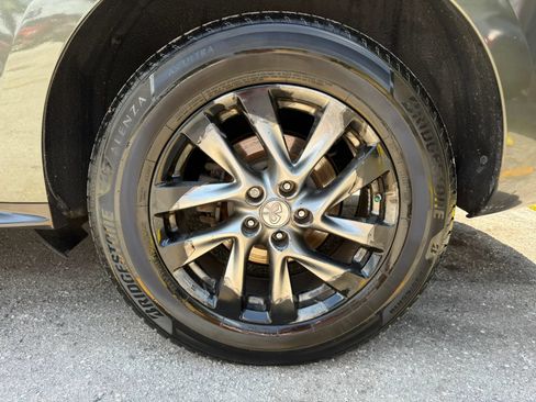 Used 2013 INFINITI JX35 FWD w/ Premium Pkg image 20