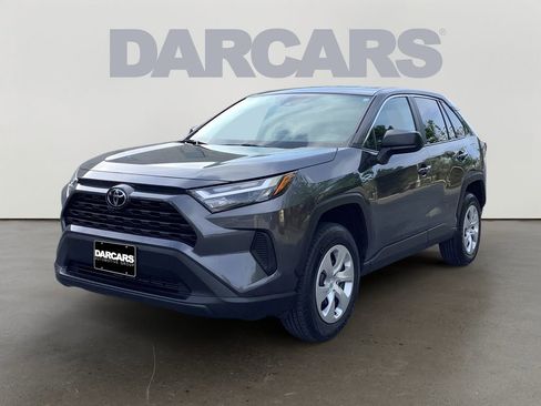 Used 2025 Toyota RAV4 LE image 3