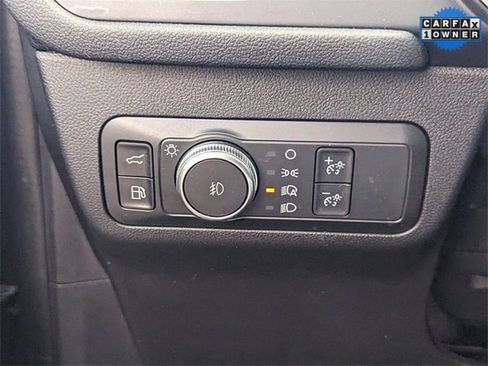 Used 2021 Ford Escape Titanium image 28