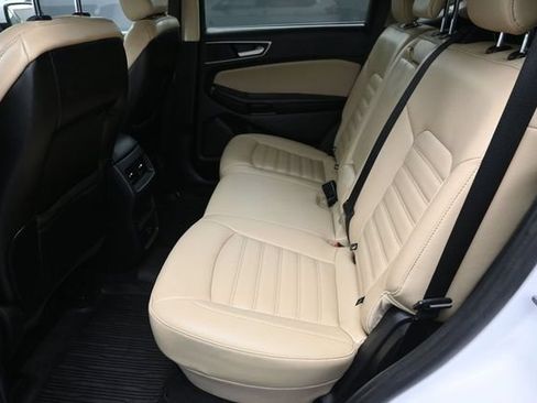 Used 2021 Ford Edge SEL FWD image 10