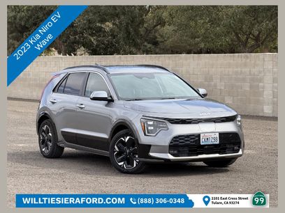 Used 2023 Kia Niro Wave w/ Wave Preserve Package