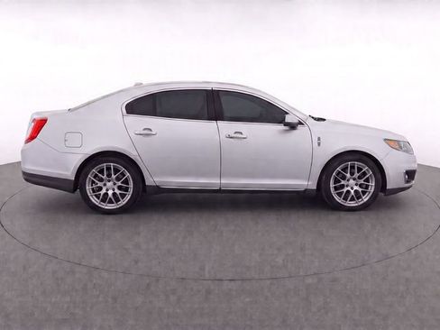 Used 2015 Lincoln MKS FWD image 8