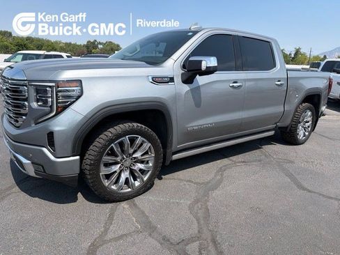 Used 2023 GMC Sierra 1500 Denali w/ Denali Reserve Package AWD/4WD image 1