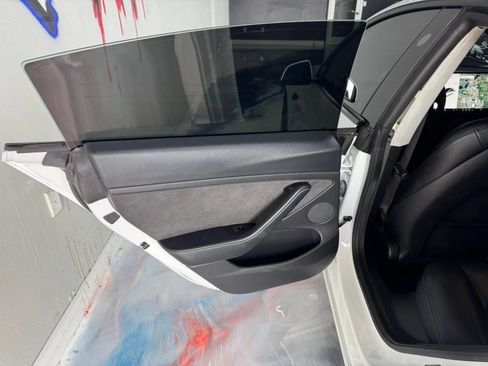 Used 2021 Tesla Model 3 Standard Range Plus RWD image 17