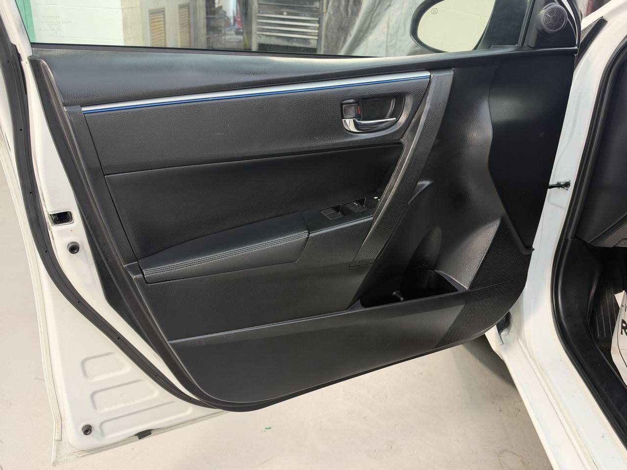 Used 2016 Toyota Corolla S FWD image 20