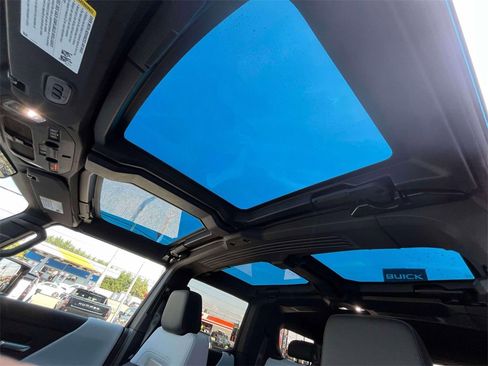 New 2024 GMC Hummer EV 2X w/ Extreme Off-Road Package image 29