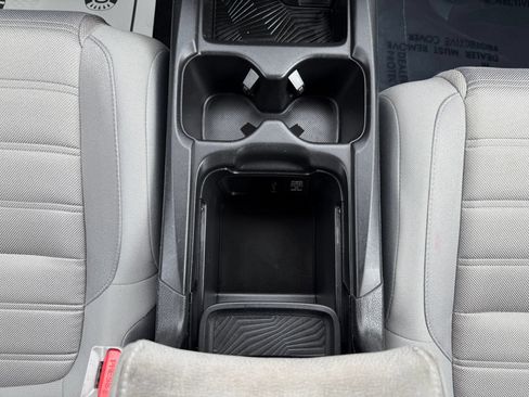 Used 2017 Honda CR-V LX image 27