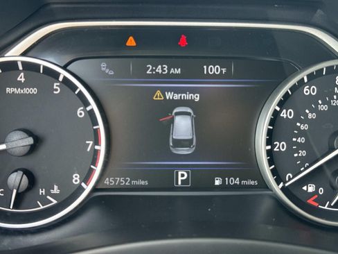Used 2023 Nissan Murano S FWD image 29