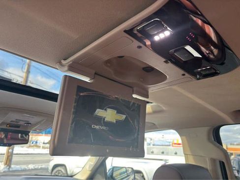 Used 2019 Chevrolet Tahoe Premier image 25