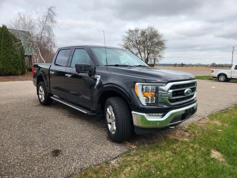Used 2021 Ford F150 XLT w/ Equipment Group 302A High image 3