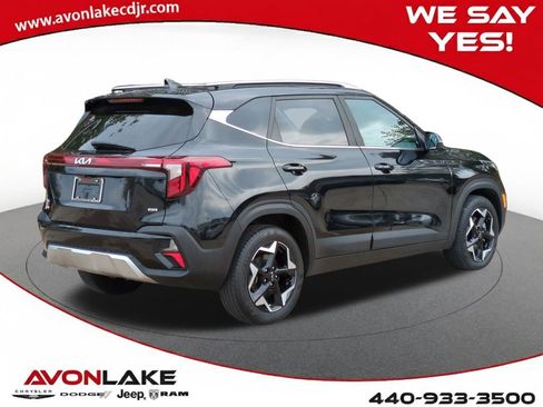 Used 2024 Kia Seltos EX image 6