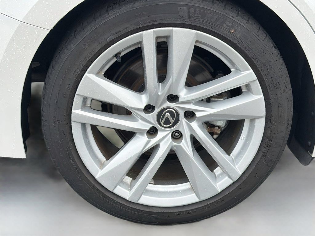 Used 2024 Lexus IS 300 w/ Comfort Package RWD image 10