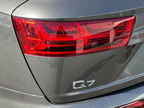 Used 2019 Audi Q7 3.0T Premium image 27