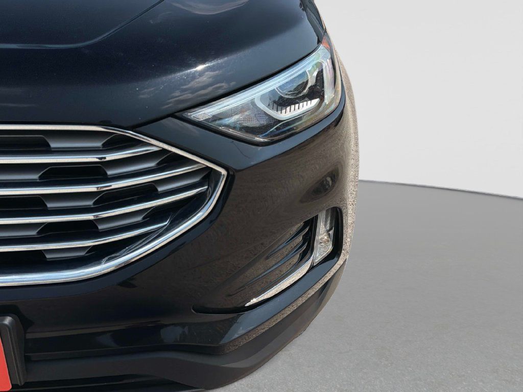 Used 2020 Ford Edge SEL w/ Cold Weather Package AWD/4WD image 11