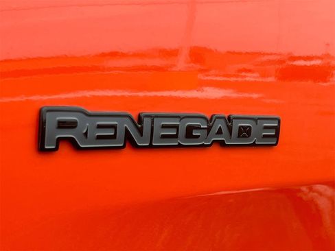 Used 2020 Jeep Renegade Altitude image 13