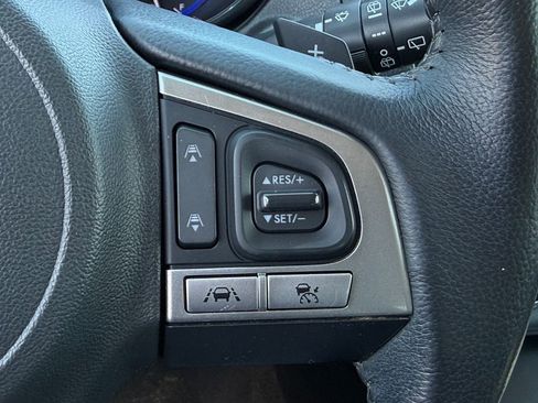 Used 2017 Subaru Outback 2.5i Limited image 25