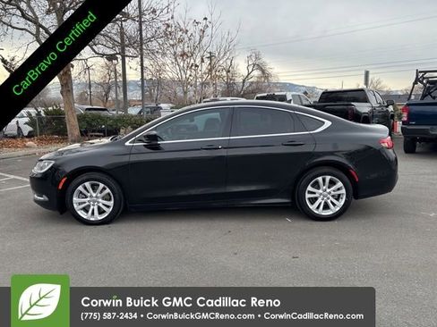 Used 2017 Chrysler 200 Limited Platinum w/ Comfort & Convenience Group image 4