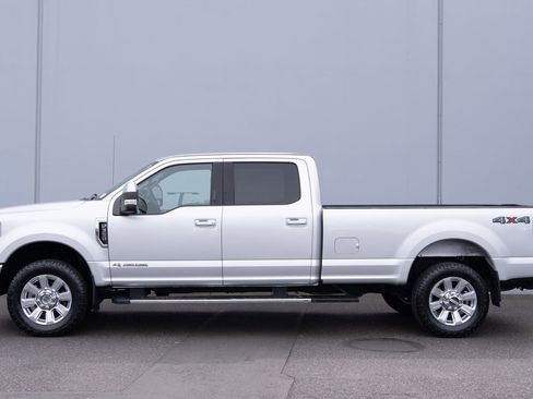 Used 2017 Ford F350 Lariat AWD/4WD image 24