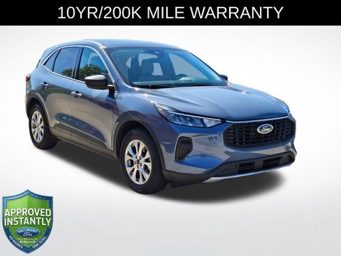 Used 2024 Ford Escape Active FWD image 1