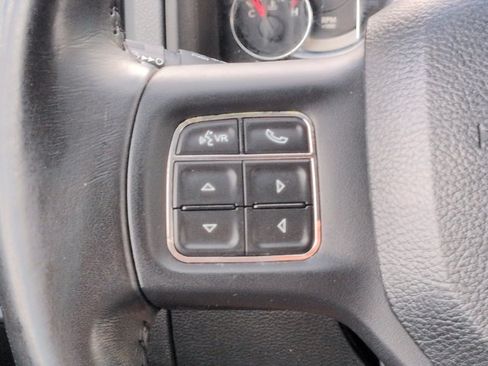 Used 2019 RAM 1500 Big Horn RWD image 24
