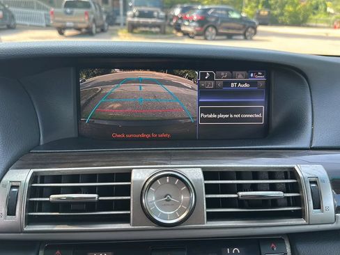 Used 2014 Lexus LS 460 AWD w/ Comfort Package image 38