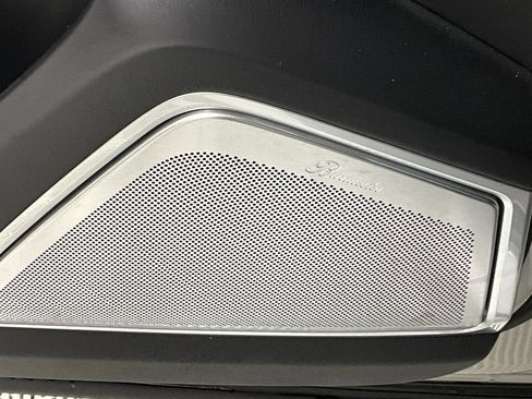 Used 2022 Porsche Cayenne GTS image 18