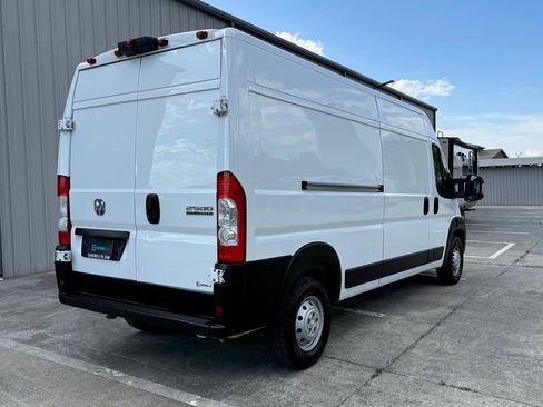 Used 2023 RAM ProMaster 2500 FWD image 4