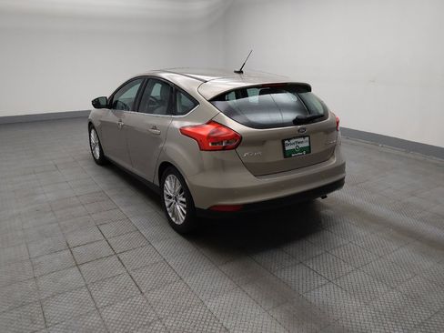 Used 2016 Ford Focus Titanium FWD image 5