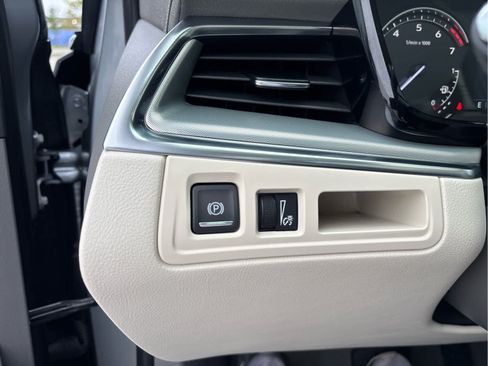 Used 2024 Cadillac XT5 Premium Luxury AWD/4WD image 40