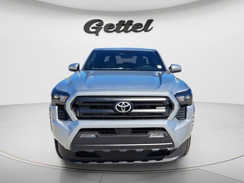 Used 2026 Toyota Tacoma SR5 image 8