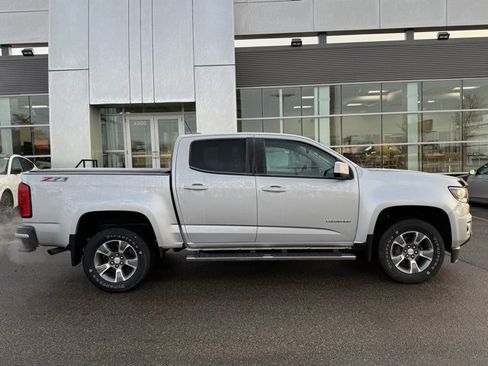 Used 2018 Chevrolet Colorado Z71 image 35