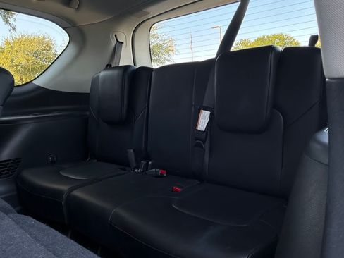 Used 2024 Nissan Armada SL RWD image 13
