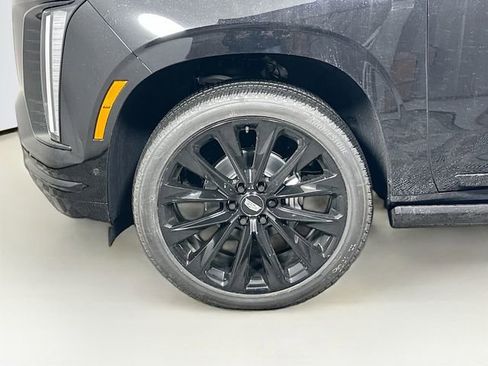 New 2026 Cadillac Escalade Platinum Sport w/ LPO, ONYX Package image 20