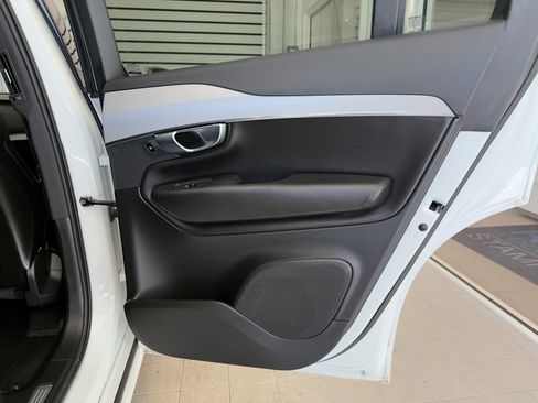 Used 2023 Volvo XC90 B5 Core w/ Protection Package Premier image 27