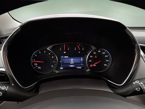 Used 2024 Chevrolet Equinox LS w/ LS Convenience Package FWD image 15