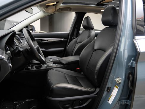 Used 2023 INFINITI QX50 Luxe AWD/4WD image 41