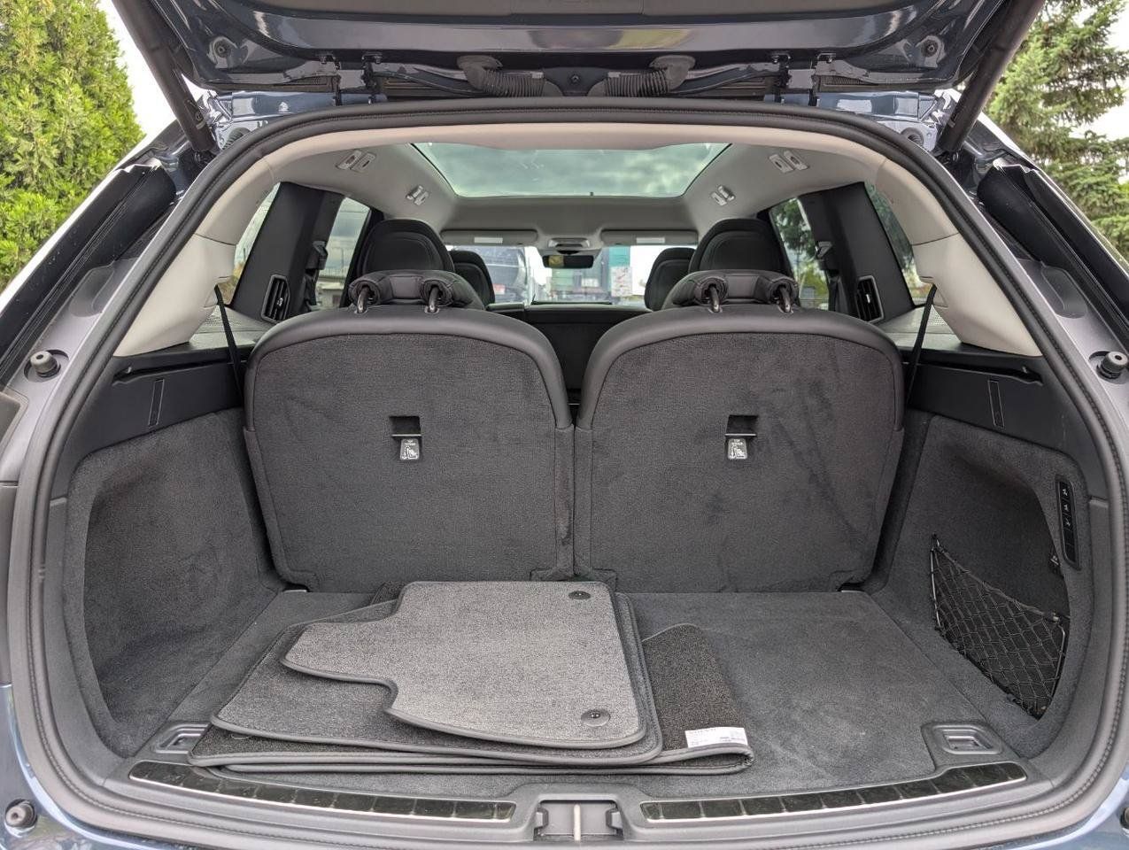 Used 2025 Volvo EX90 Plus AWD/4WD image 16