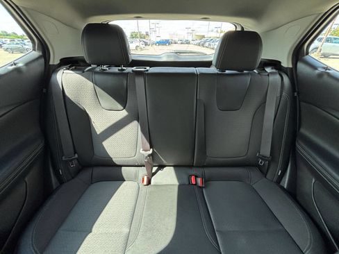 Used 2025 Buick Encore GX Preferred FWD image 33