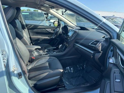 Used 2022 Subaru Crosstrek 2.5i Limited w/ Moonroof Package 2 AWD/4WD image 12