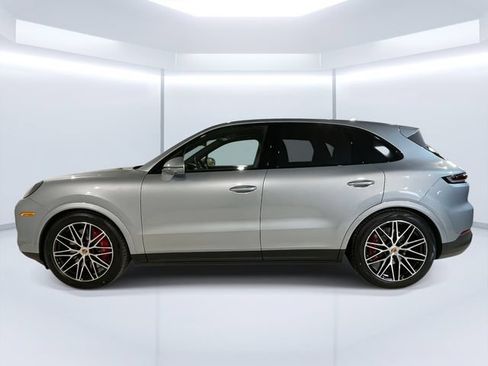 New 2026 Porsche Cayenne S AWD/4WD image 2