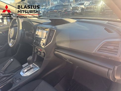 Used 2022 Subaru Impreza Premium image 38