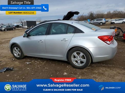 Used 2015 Chevrolet Cruze LT FWD image 3