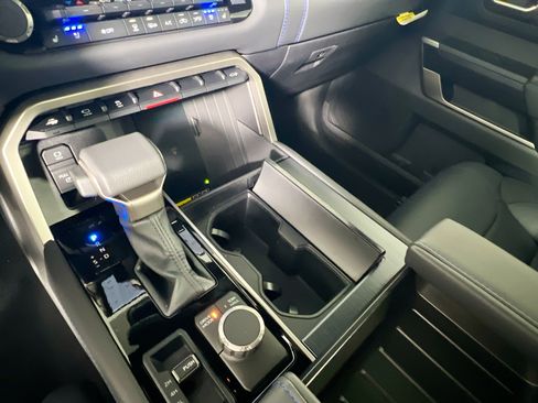 New 2026 Toyota Tundra Platinum AWD/4WD image 25