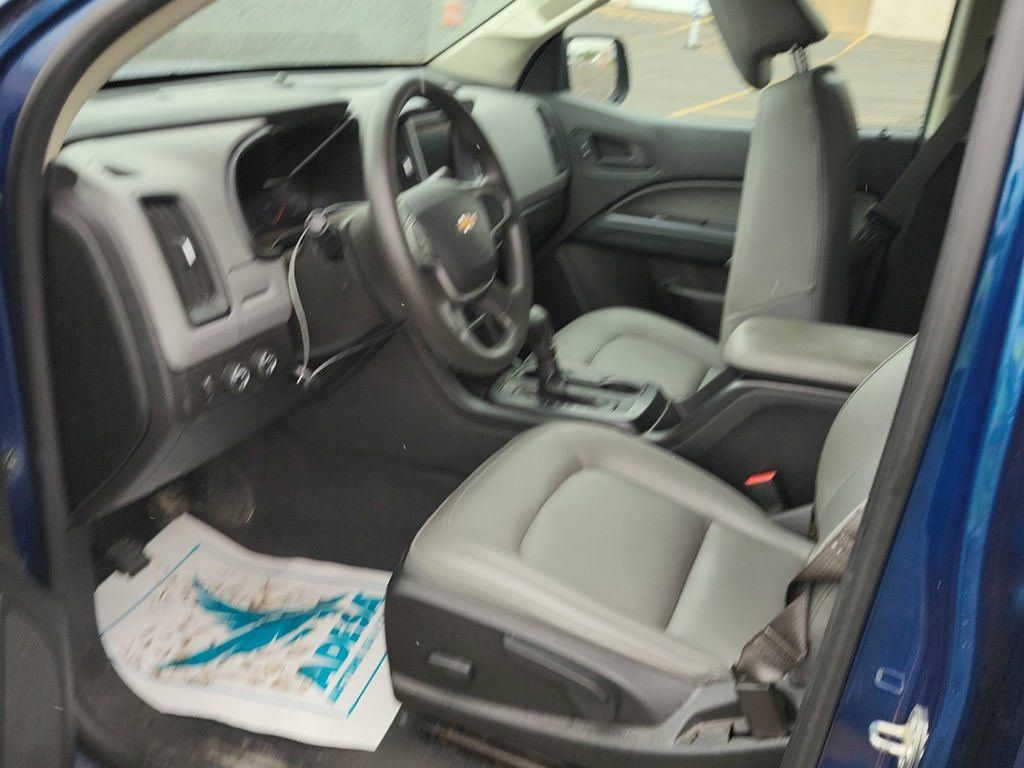 Used 2020 Chevrolet Colorado W/T w/ WT Convenience Package AWD/4WD image 4