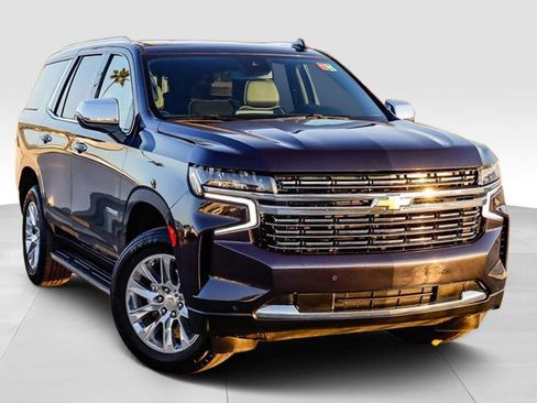 Used 2024 Chevrolet Tahoe Premier image 2