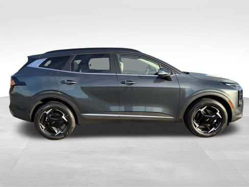 New 2026 Kia Sportage EX image 9