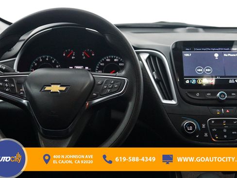 Used 2023 Chevrolet Malibu LT FWD image 5