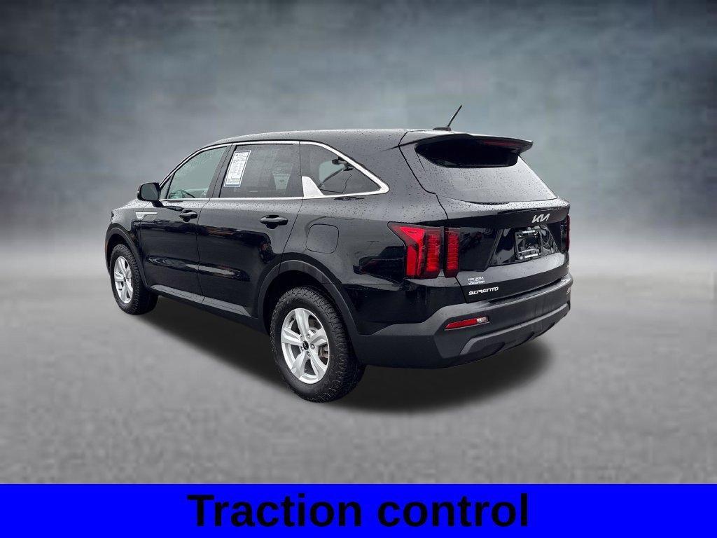 Used 2023 Kia Sorento LX AWD/4WD image 9